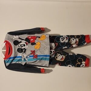 Disney Junior Mickey Mouse Fleece pajama set